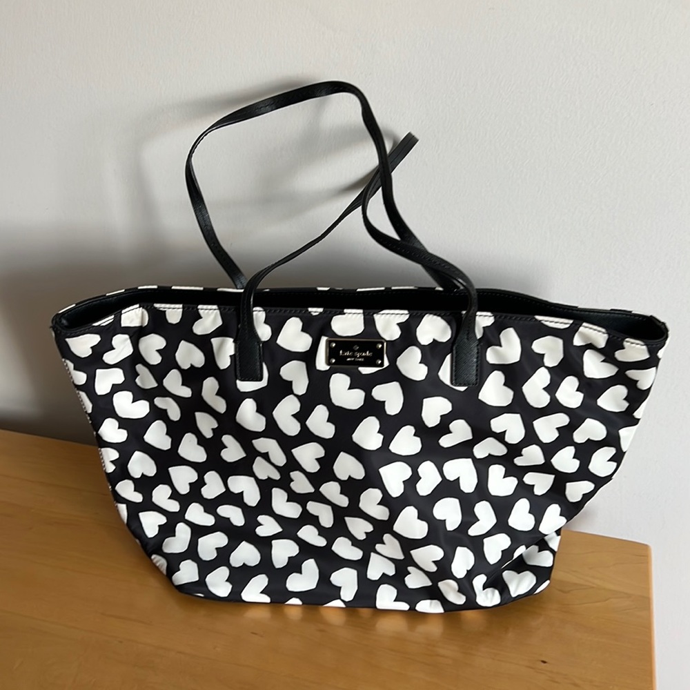 Kate Spade black and white heart tote